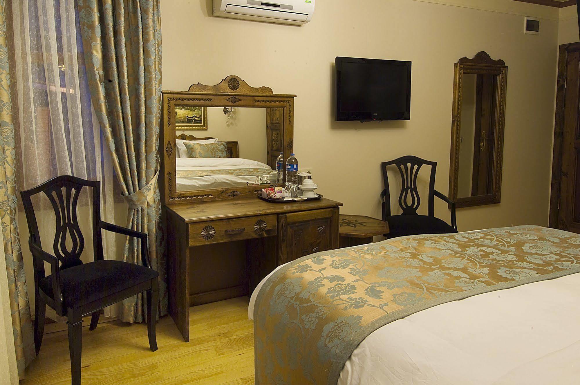 Oba Hotel อิสตันบูล ภายนอก รูปภาพ