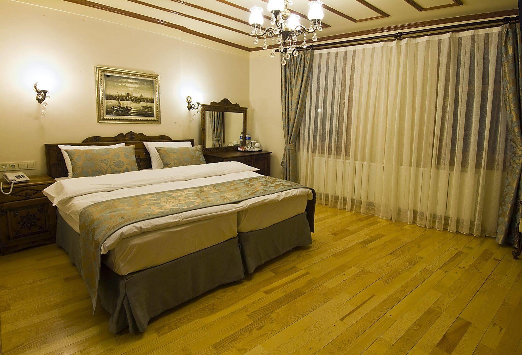 Oba Hotel อิสตันบูล ภายนอก รูปภาพ